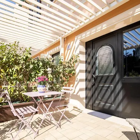 Apartamento Romantico Open Space A 3min Dalla - Homeunity Rímini