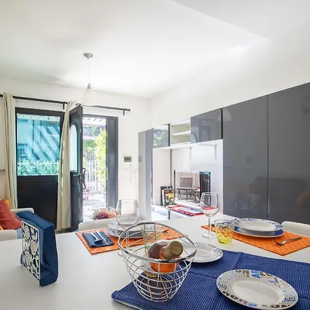 Romantico Open Space A 3min Dalla - Homeunity Ρίμινι