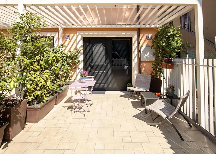 Romantico Open Space A 3min Dalla - Homeunity Apartament Rimini