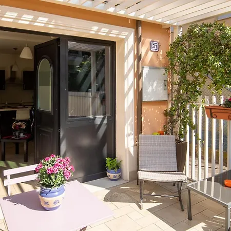 Romantico Open Space A 3min Dalla - Homeunity