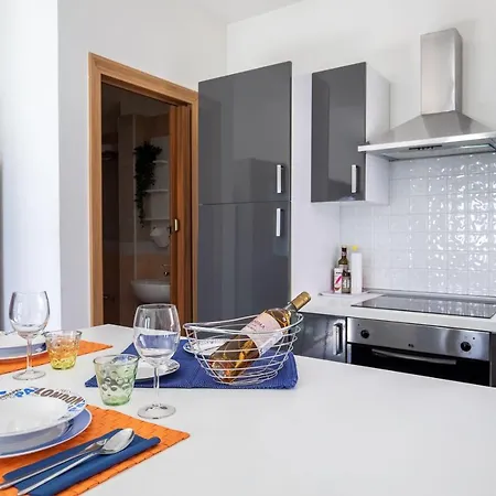 Apartman Romantico Open Space A 3min Dalla - Homeunity Rimini