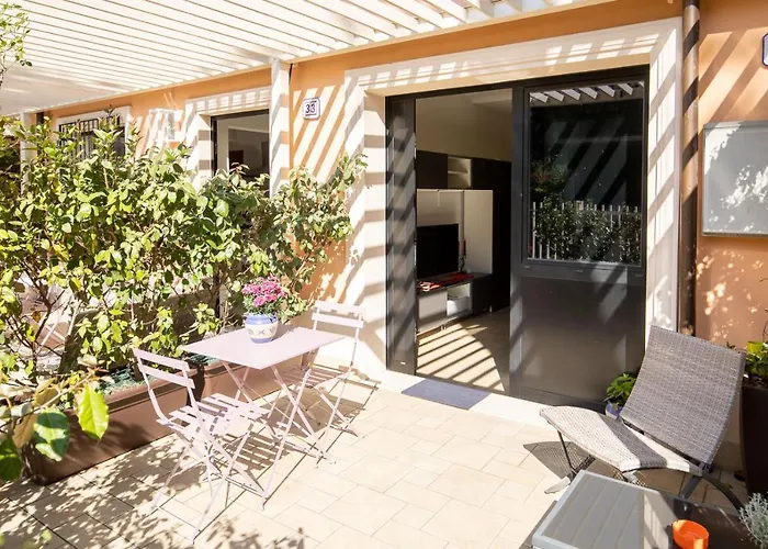 Romantico Open Space A 3min Dalla - Homeunity Apartment Rimini