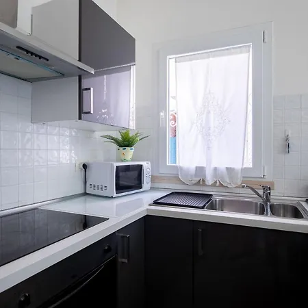 Apartment Romantico Open Space A 3min Dalla - Homeunity
